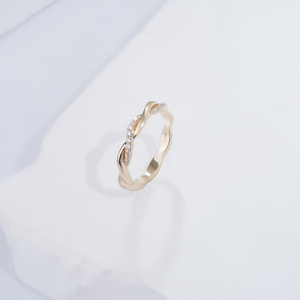 Bague croisée or 14K et diamants